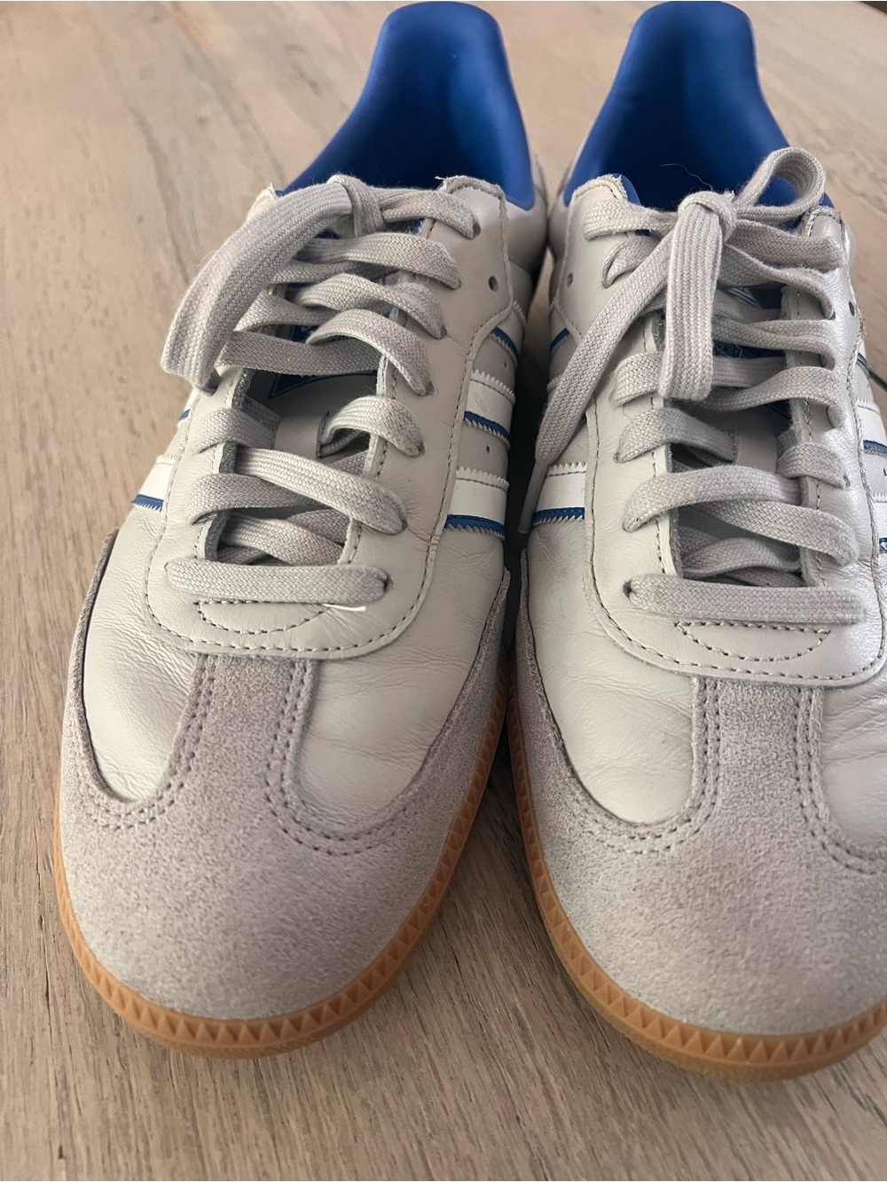 adidas Originals Samba OG Grey Crystal White Blue Gum Men Casual Shoes Size 11 - Picture 3 of 9